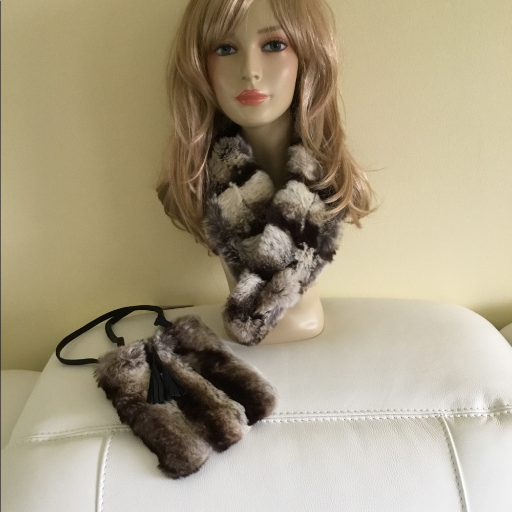 Vintage. Chinchilla Scarf, and purse set.